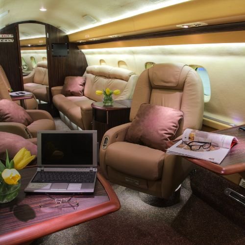 Private Jet From Los Angeles To Las Vegas​ Costs